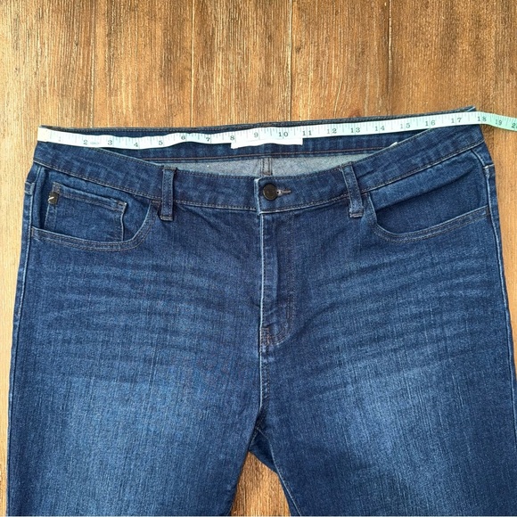 KanCan High-Rise Super Flare Jeans dark blue - Picture 4 of 12